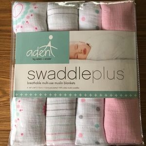 Aden + Anais muslin Swaddle Plus girl NEW